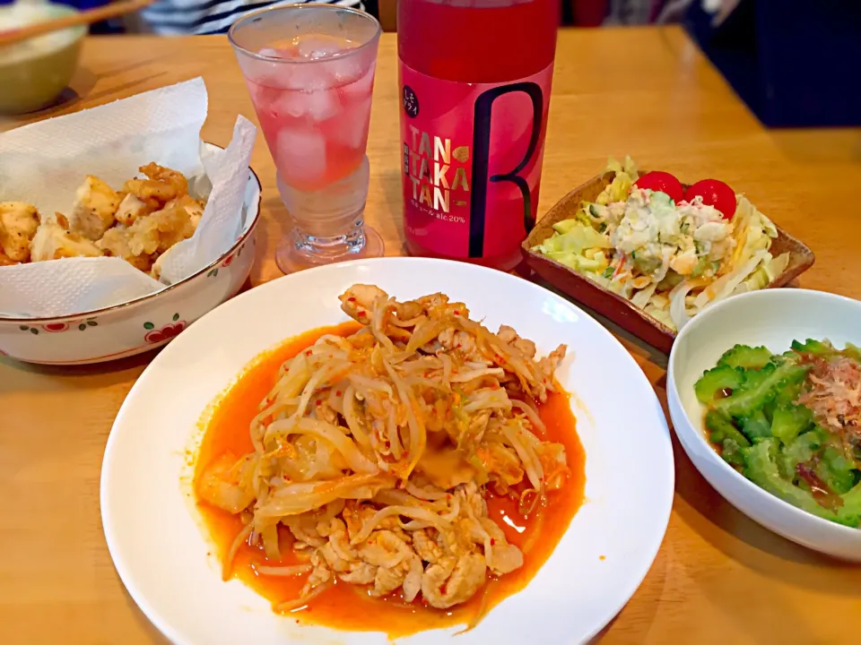 夏の夜はコレ！〜鍛高譚Rとともに
・豚キムチ
・ゴーヤのおひたし
・ポテトサラダ
・唐揚げ|めぐみさん