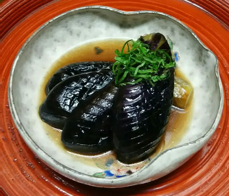 Snapdishの料理写真:🍆多めの油で焼いてから煮てみた|あらいぐまのしっぽさん