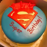 Snapdishの料理写真:Superman oreo cookie birthday cake #baking #Birthday #Superman #Dessert #thesweetspotcottagebakery|Debbie Andersonさん