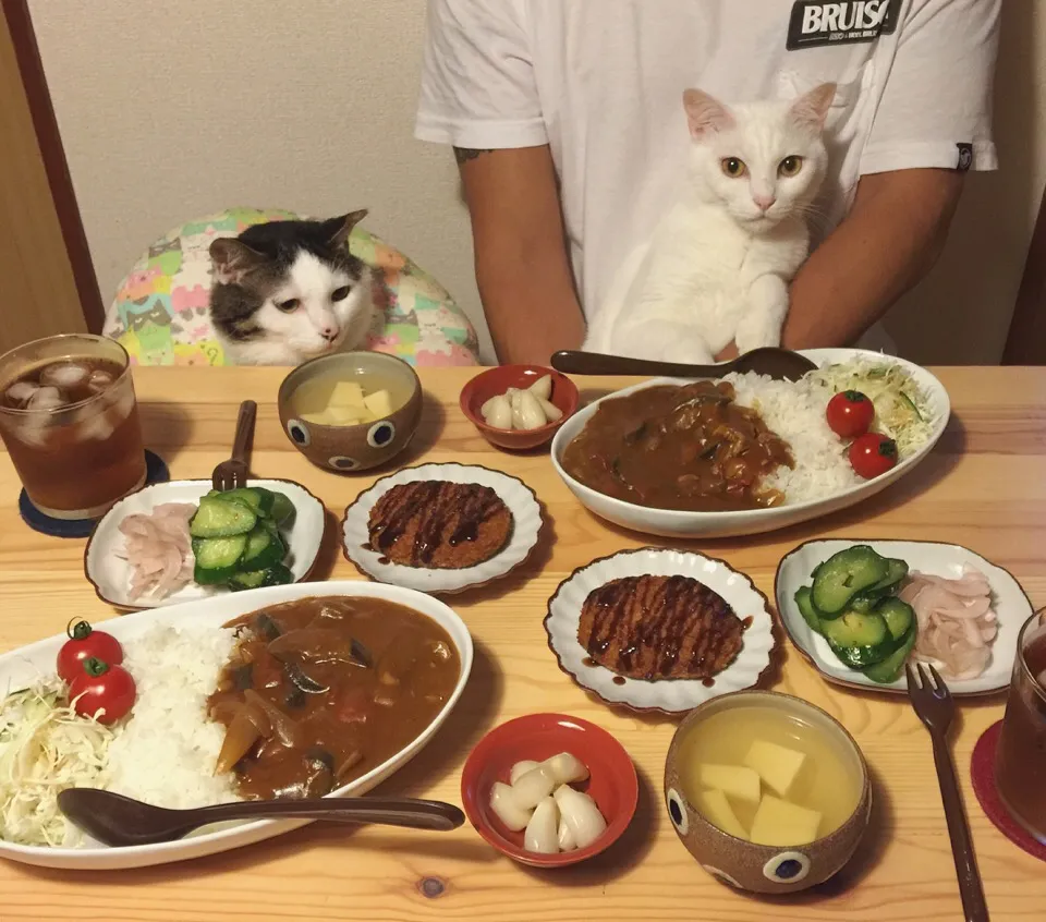 夏野菜カレー♩
初めて漬けたラッキョが美味しくできあがった♩|naouさん