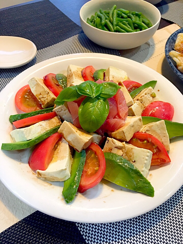 お豆腐＆アボカド＆トマトサラダ