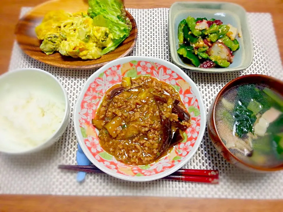 ☆麻婆なす
☆たこときゅうりの中華和え
☆かぼちゃとアボカドのサラダ
☆小松菜ときのこのスープ|なべちゃんさん