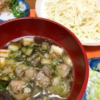 鶏と茄子とねぎのつけうどん|あきらさん