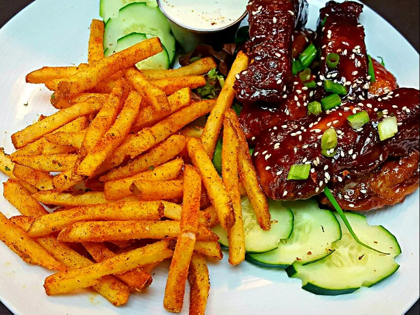 miso bbq glazed riblets with Cajun fries...appetizer|chef Charlesさん