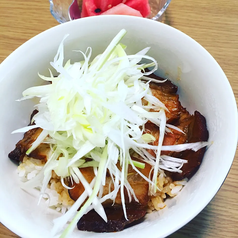 自家製チャーシューでチャーシュー丼❤️|M子⁽⁽ ◟(∗ ˊωˋ ∗)◞ ⁾⁾さん