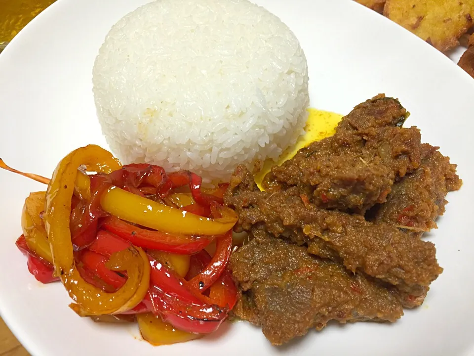 Beef rendang dinner|yeni kartikasariさん