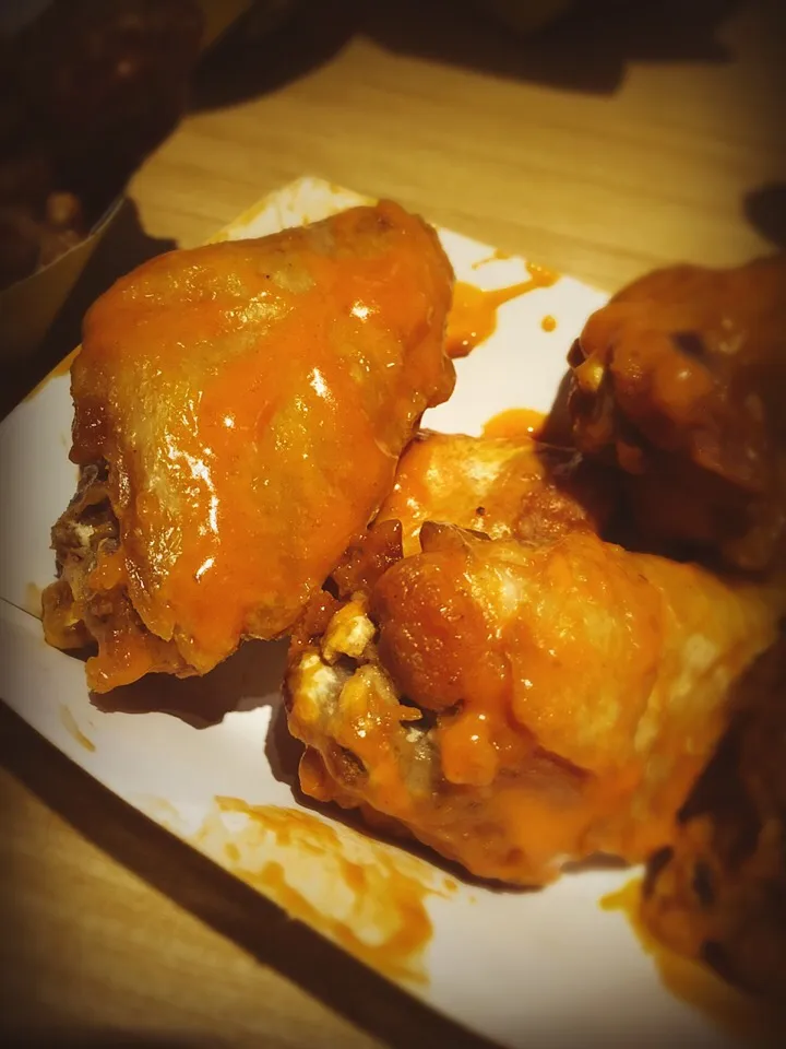 Snapdishの料理写真:Traditional Wings with Mild Buffalo|りささん