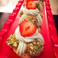 Snapdishの料理写真:Strawberry and pistachio Saint honore|tammyさん