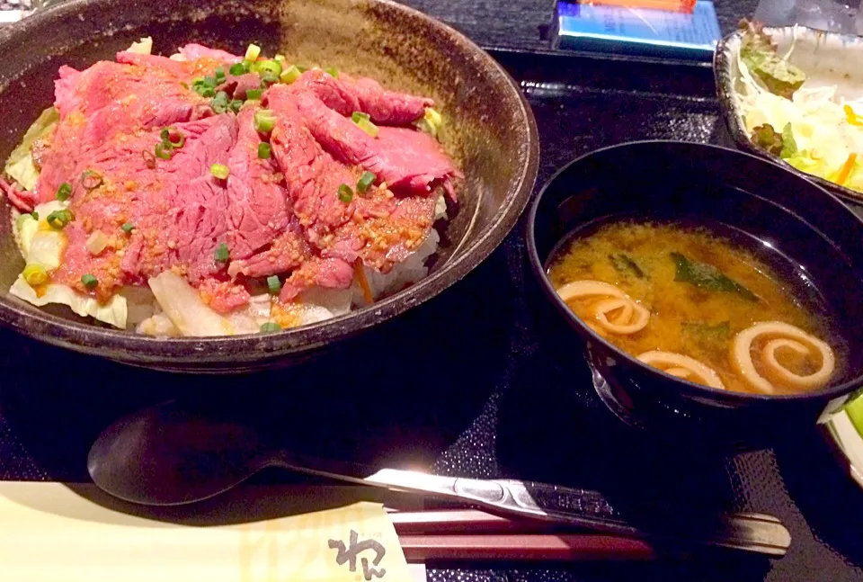 ローストビーフ丼ランチ|kakoさん