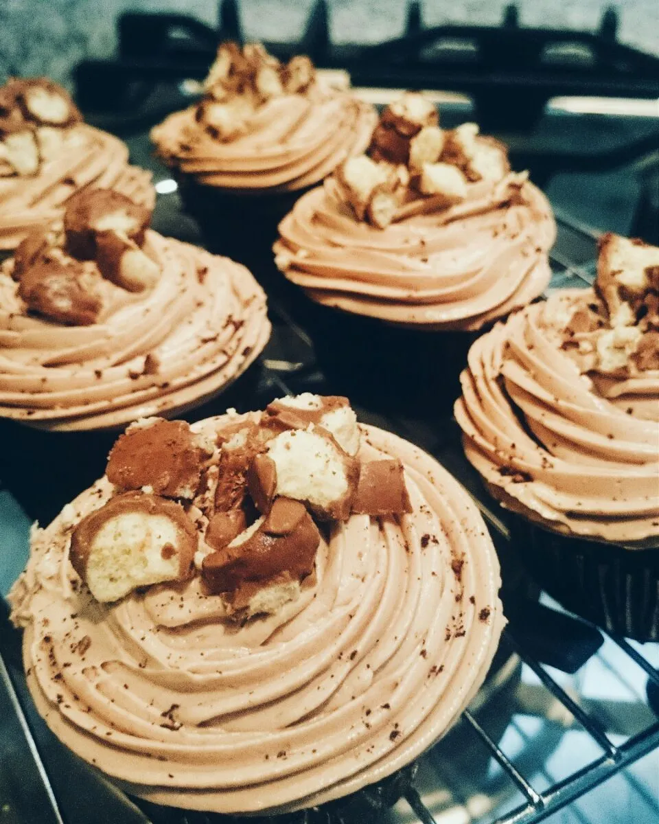 Maltesers Cupcake 💝|Micahさん