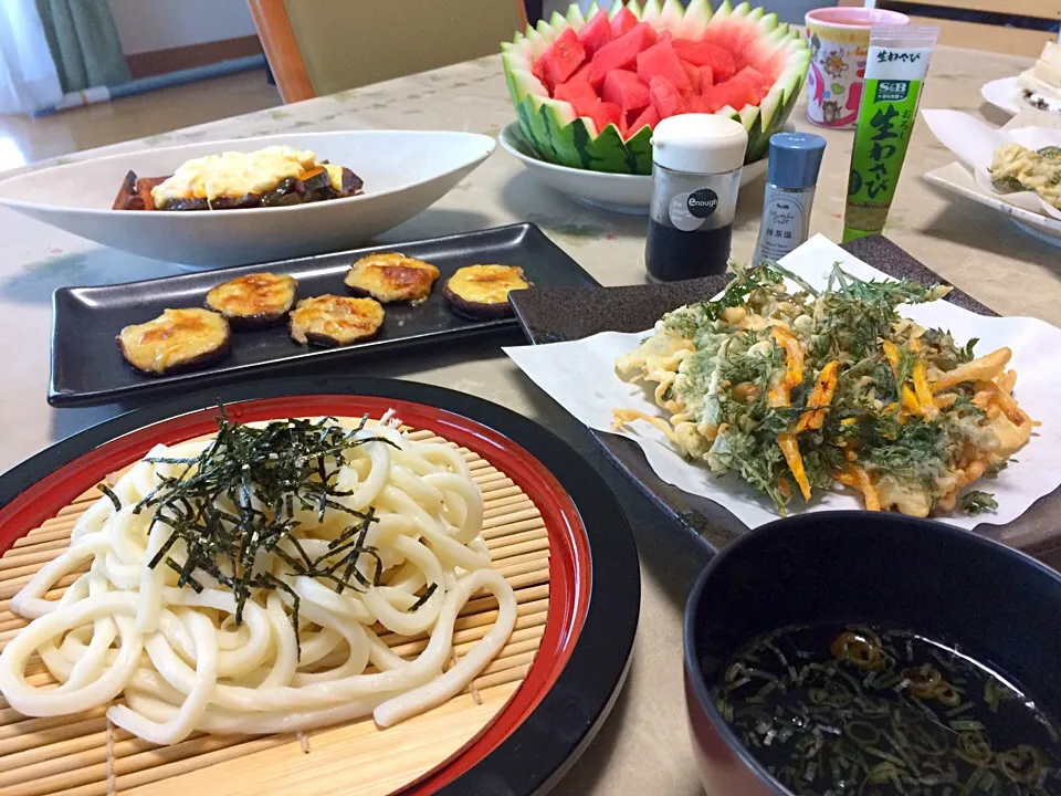 お酢入り手作り天ぷら粉で、畑で採れた人参の天ぷら❤️|makoさん