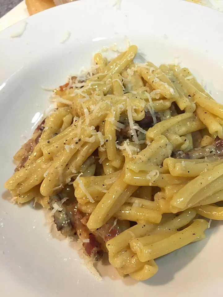 Snapdishの料理写真:Casarecce alla Carbonara|Chris Shannonさん