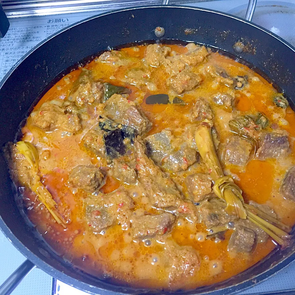 Beef rendang|yeni kartikasariさん