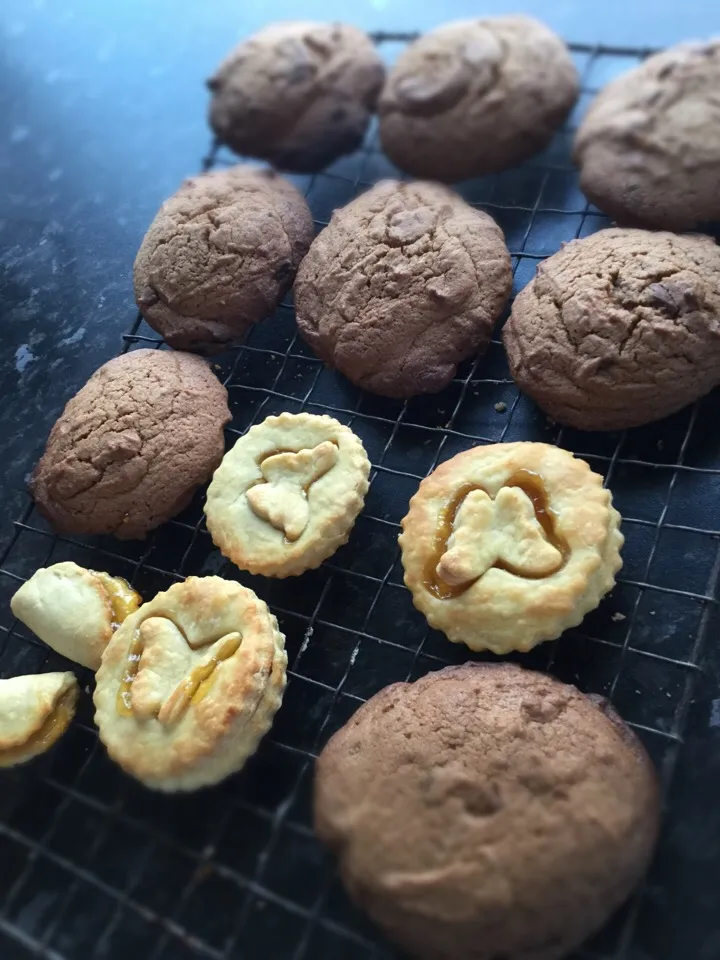 Snapdishの料理写真:Jam pastry and chic chic cookies|Kaitlyn Louise Coughlanさん