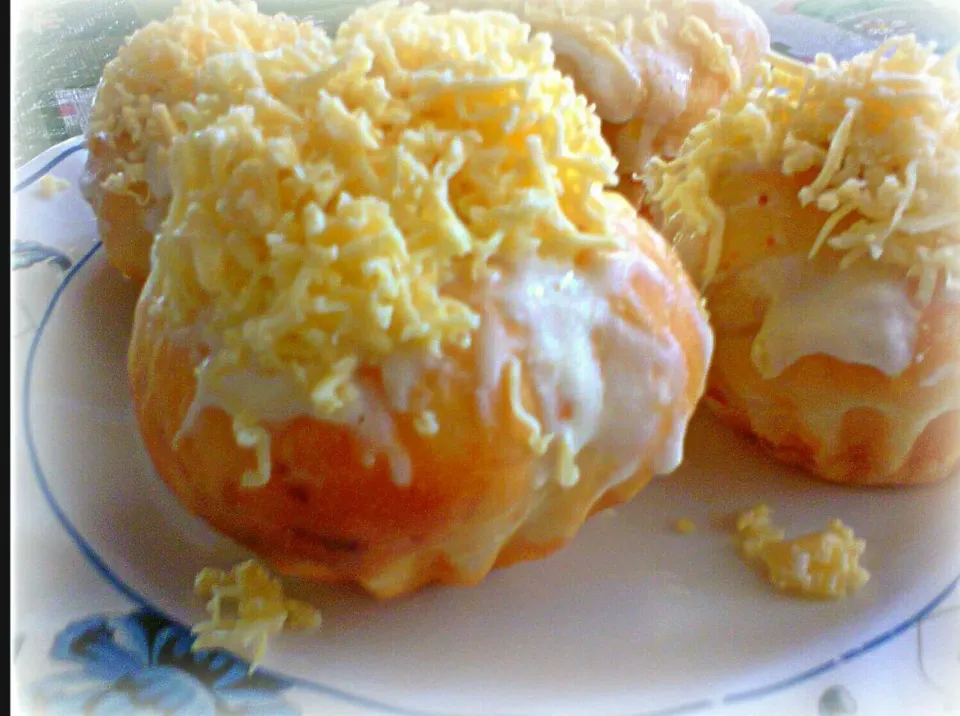 freshly baked ensaymada|Tezu Ropezuさん