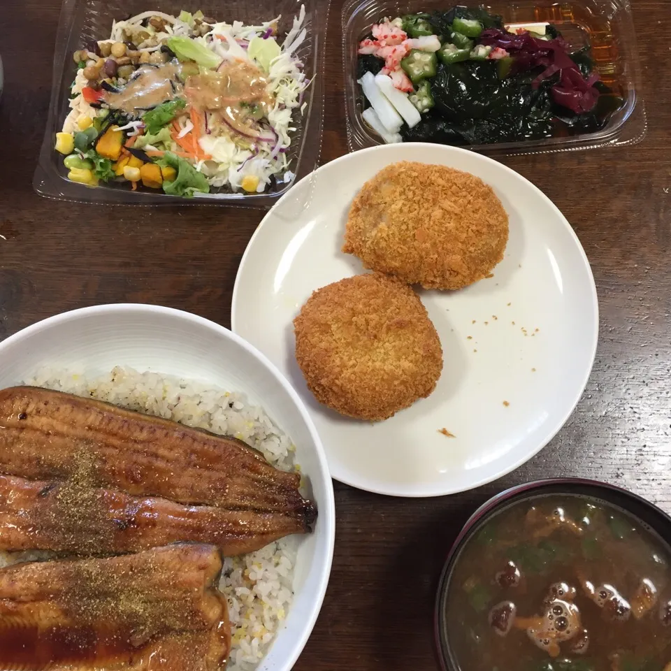 丑の日なので鰻丼‼️|アクちゃんさん