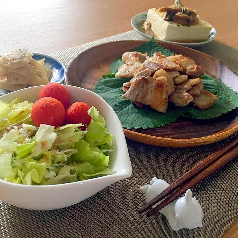 サムギョプサルと蓮根のナムル|눈☃ヌンさん