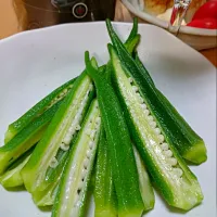 Snapdishの料理写真:mottoｻﾝを虜にした 「オクラの塩こうじ漬け」✨✨😋😋