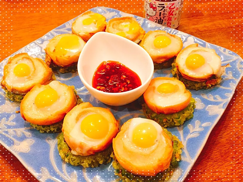 カリカリゴーヤ ちび車麩 うずらの卵 トリプル スパイシー⚡️ 桃屋の乙女たちのおかずラー油で🍺だって今夜はお姉ちゃんも揃って食べるから❤️|chiaki3（平川ちあき）さん