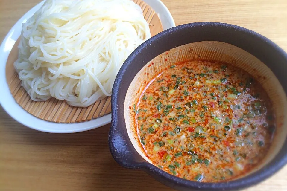 食べるラー油の豆乳つけ麺|ぷにさんさん