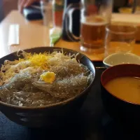 Snapdishの料理写真:生しらす丼@湘南|Manaさん