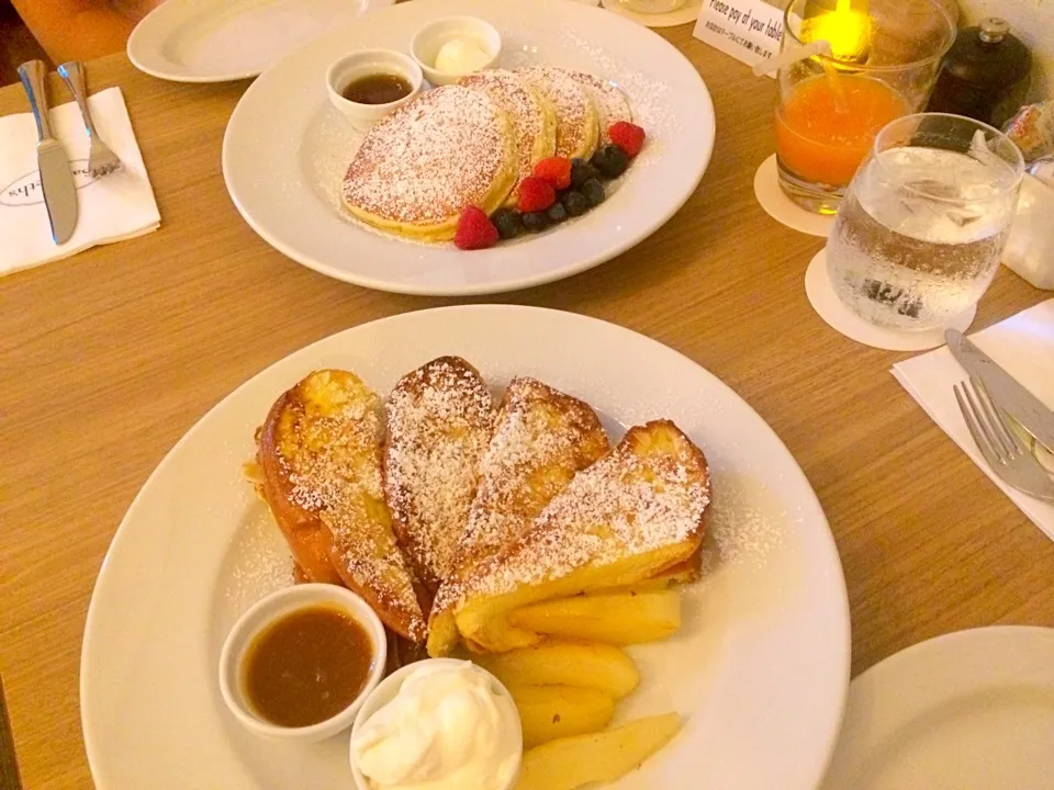 Snapdishの料理写真:東京駅サラベス

本当〜っに美味しかった😘
外はカリカリ、中はフワフワ💖

フレンチトースト
リコッタパンケーキ|♥️さん