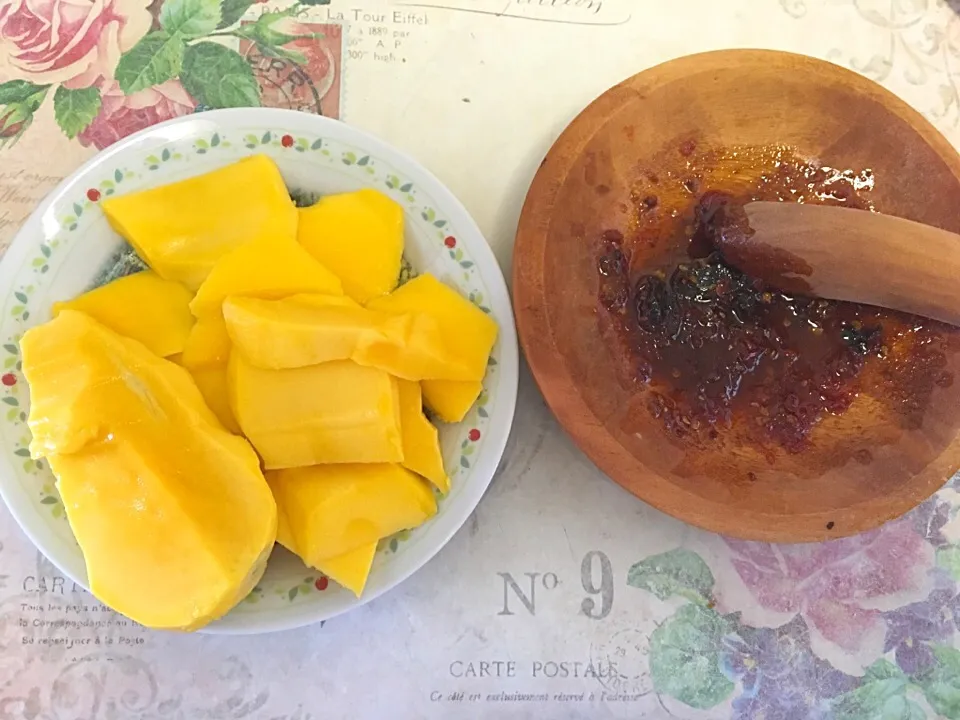 Rujak mangga #hotspicy #mango|lia apriliaさん