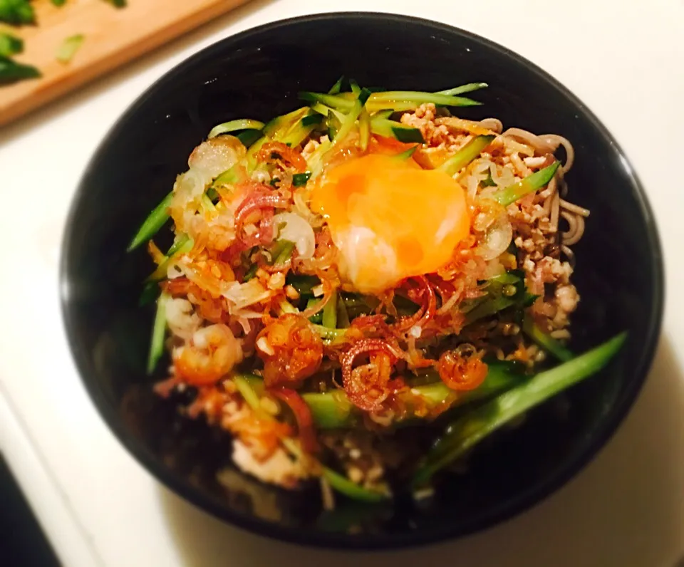 鶏そぼろたっぷりの辣油蕎麦|マイキーさん