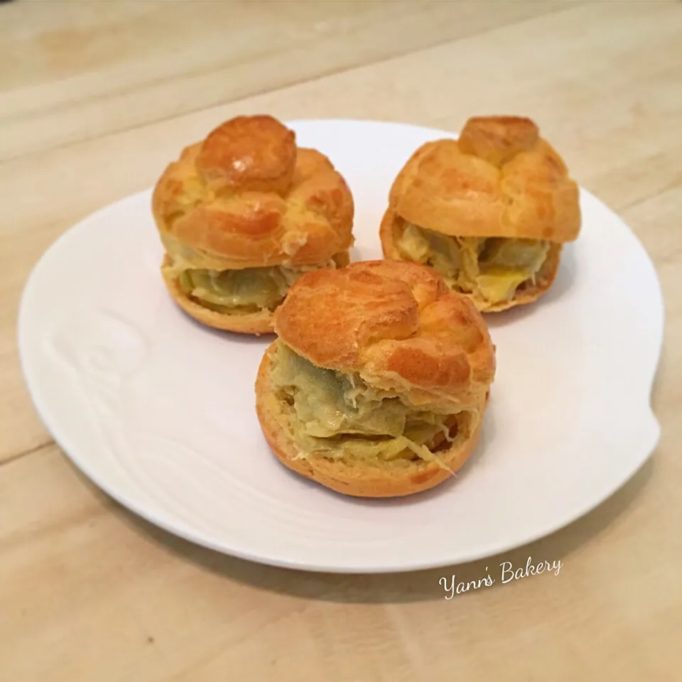 Homemade Musang King Durian Puffs.
自家製ドリアンパフ|Yannさん