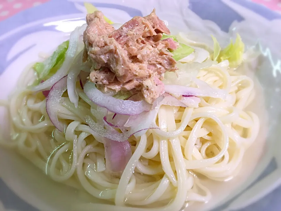 Snapdishの料理写真:塩ダレぶっかけうどん（≧∇≦）|リッキーさん