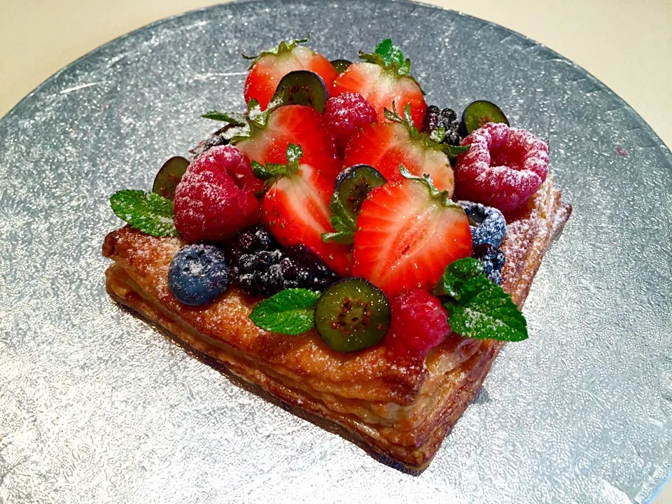 Millefeuille Fruits Tart|Gloriaさん