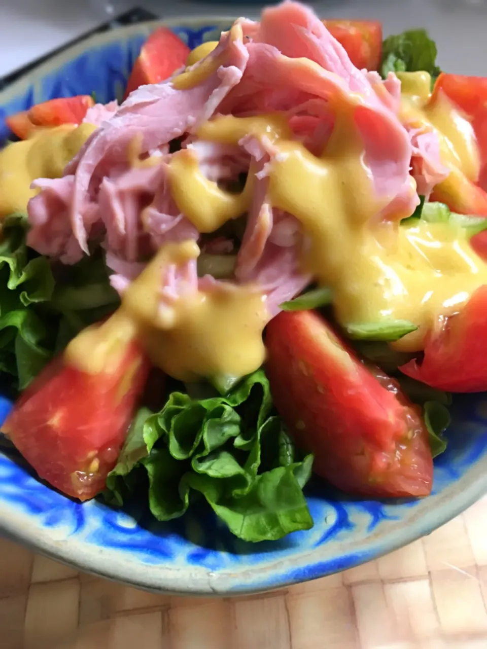 加工なしでこの鮮やかさ！さすが夏野菜❤️サラダ 手作りマヨネーズで💪夏バテ知らず！|Ryokoさん