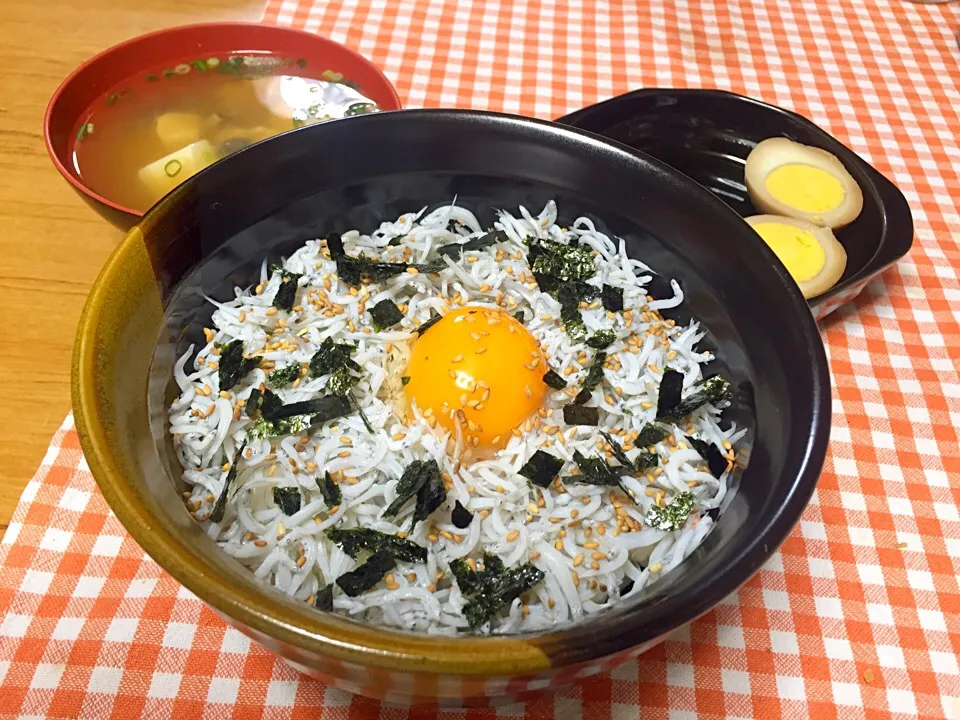 釜揚げしらす丼〜♪|あんちゃんさん