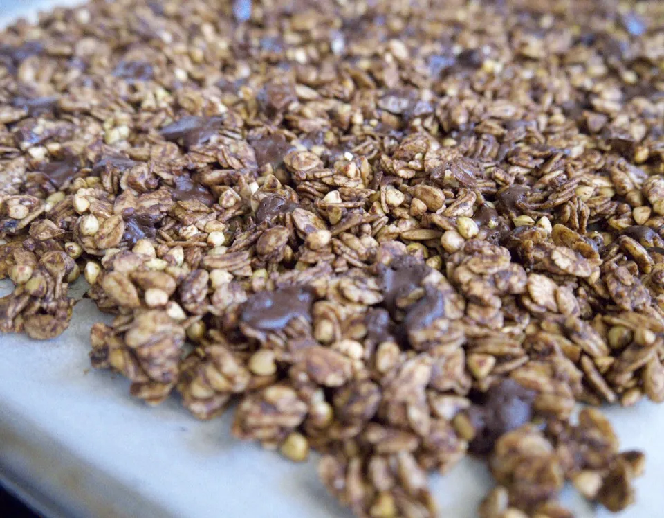 Double chocolate buckwheat granola|coxiella24さん