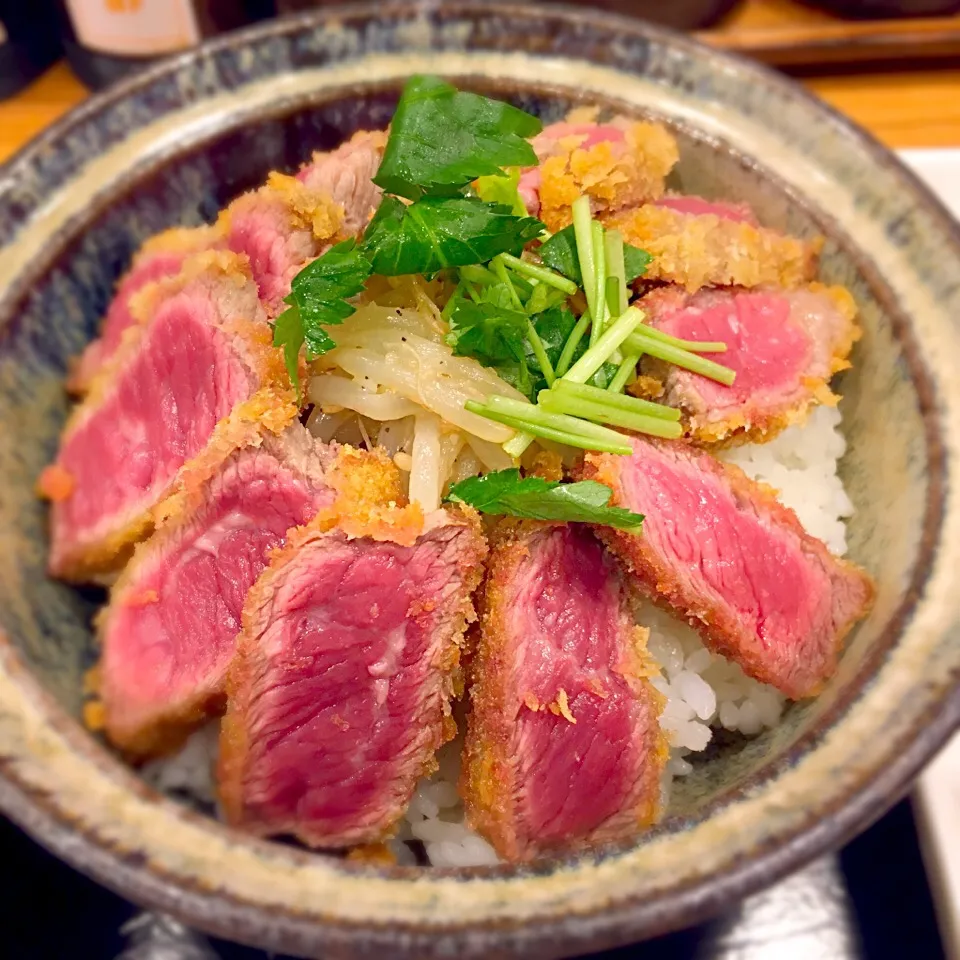 牛かつ丼 並盛り @目黒 牛かつ かざま|きっしーさん