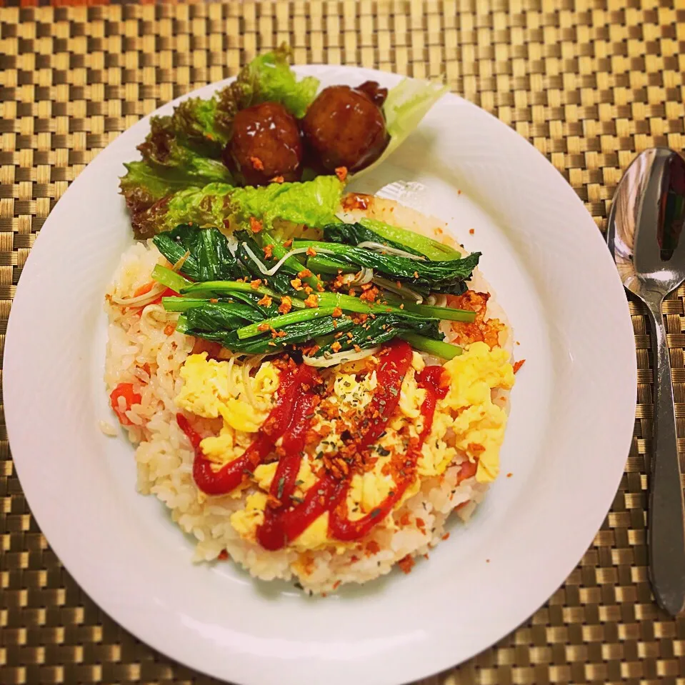 トマトピラフのワンプレートランチ🍅|うめち。さん