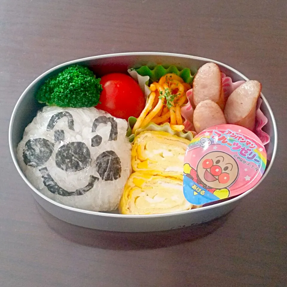 アンパンマンおにぎりの幼稚園弁当☆|Mami.Nさん