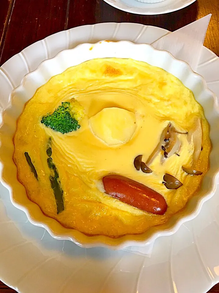 Snapdishの料理写真:卵料理  キッシュ|zonoさん