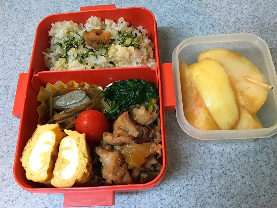 8/3☆豚肉すき煮弁当☆〜〜卵焼き、きんぴら、ほうれん草の和風ドレッシング和え、トマト、桃〜〜|Satokoさん