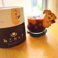 Snapdishの料理写真:アイスコーヒーに、ねこカップ♪