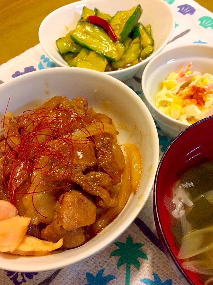 豚丼で夕食🍚|かずみさん