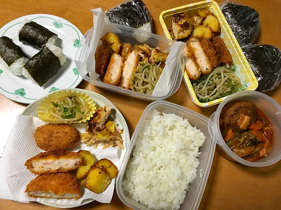 Snapdishの料理写真:本日の家族それぞれ弁当🎵|kiroさん