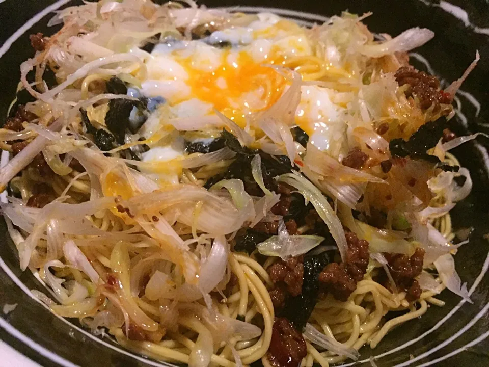 汁なし担々麺|たぁちさん