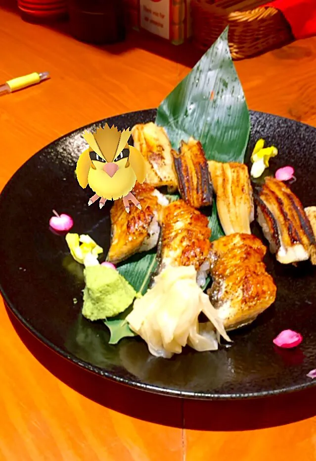 ポケモン出たっ(^^)
姫路・SUSHI BAR あばんさーる🍣|Toru Satoさん