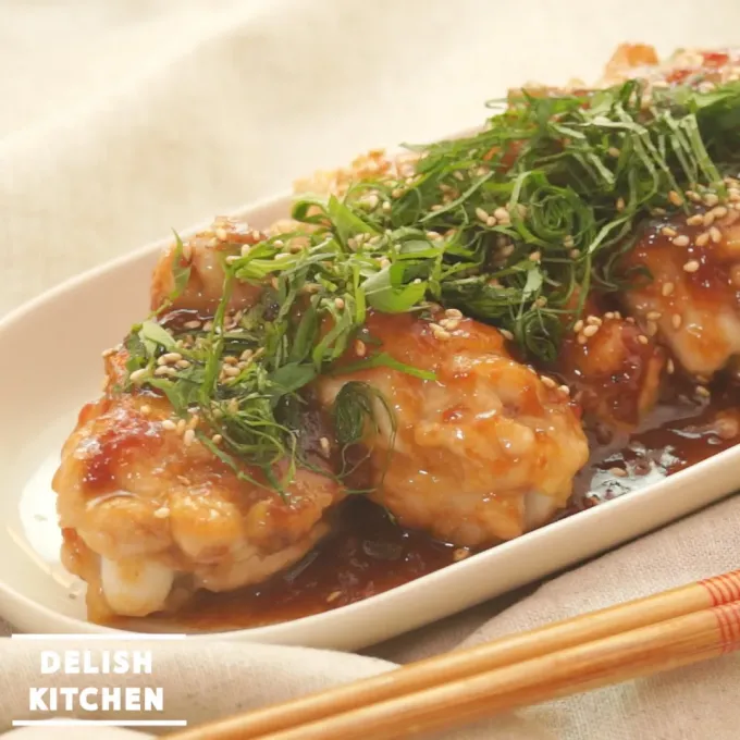 【動画】あっさりジューシー！鳥手羽元の甘酸っぱだれ #delishkitchen|DELISH KITCHENさん