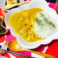 Snapdishの料理写真:晩ご飯☻バターチキンカレー|rai☻*さん