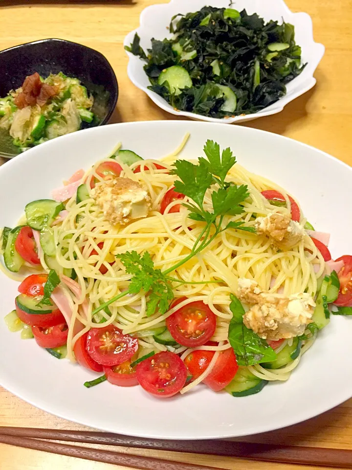 クリチの味噌漬け入り冷製パスタ、オクラのおひたし、わかめの酢の物で今日は休肝日。|ミカさん