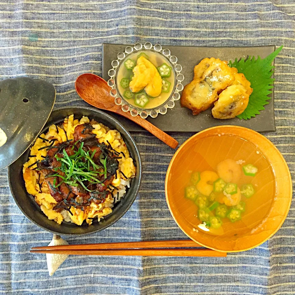 土曜の鰻丼…😋
#まいまい飯 #丑の日じゃなかった|Mai Kawabataさん