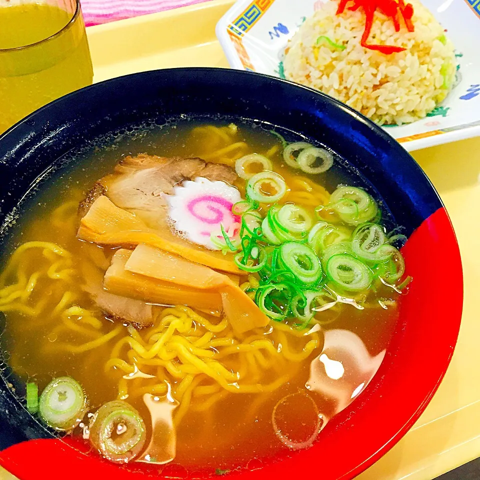 【300円社食】好きなラーメンと炒飯のセット|恭子さん