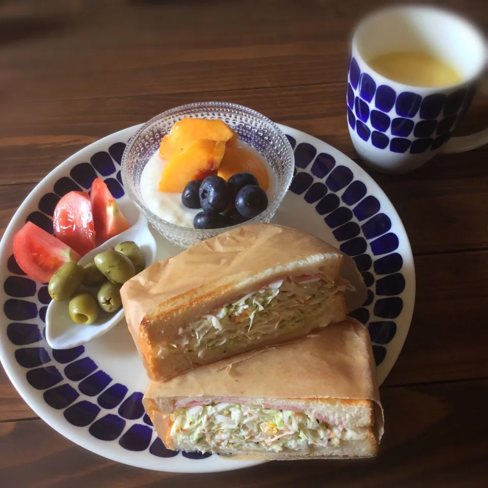 今日の朝ごはん|ぺんぎんさん